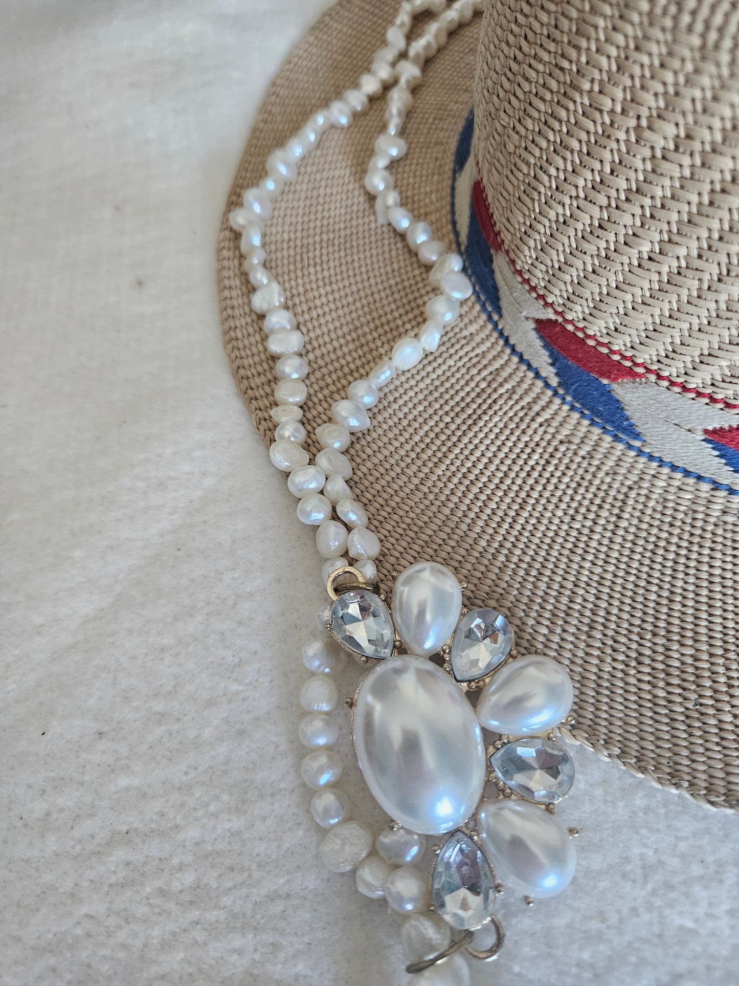 Pearl and Clasp Necklace