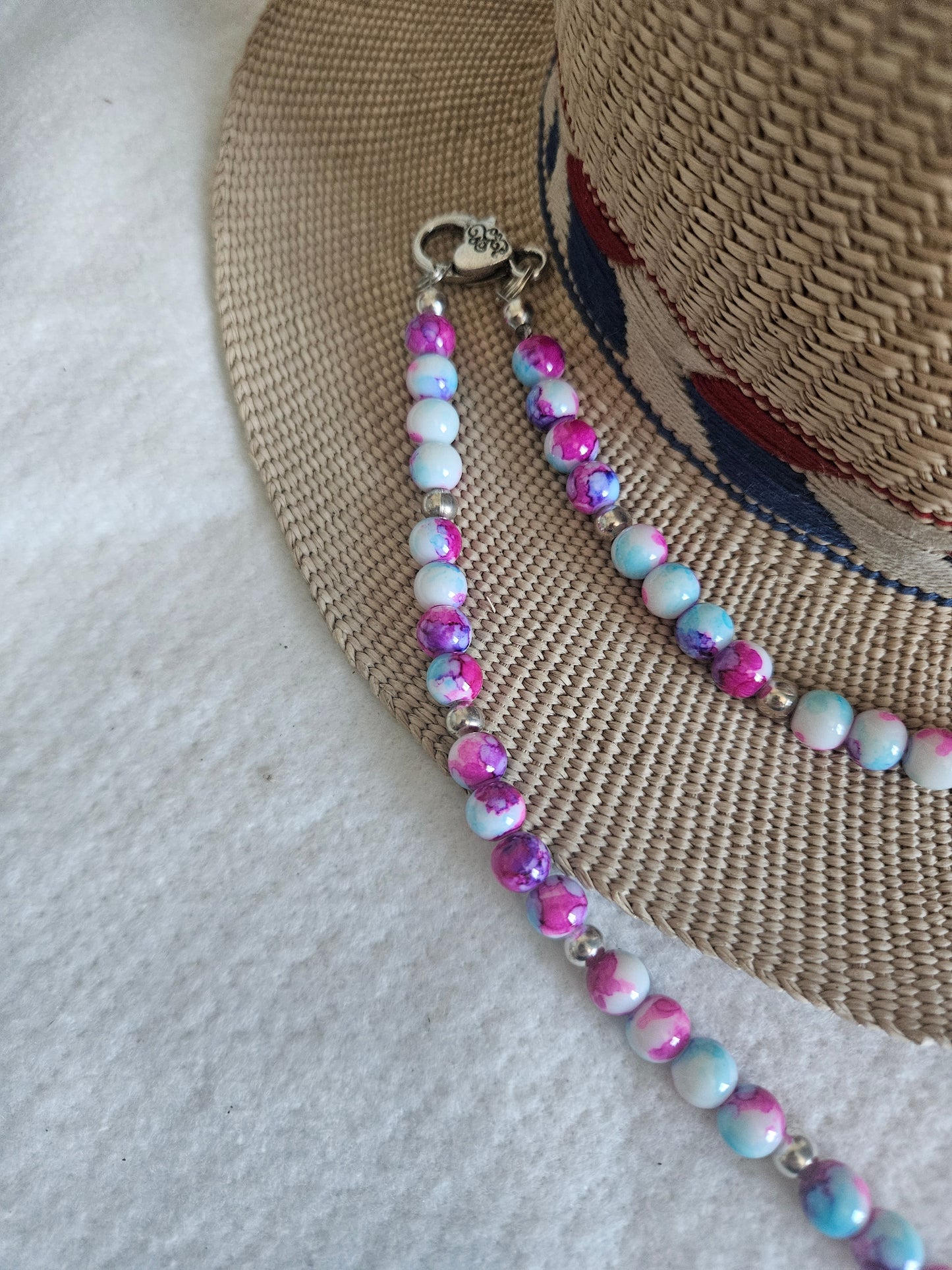 Variant Pink and Blue Glass Beads Necklace